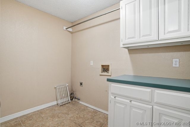 8514 E 93rd Street, Tulsa, OK 74133