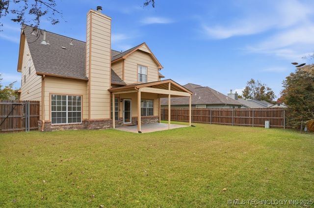 8514 E 93rd Street, Tulsa, OK 74133