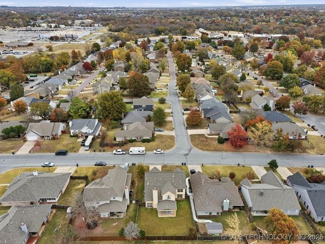 8514 E 93rd Street, Tulsa, OK 74133