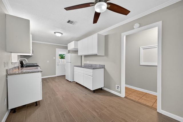 4208 Europa Street, Houston, TX 77022