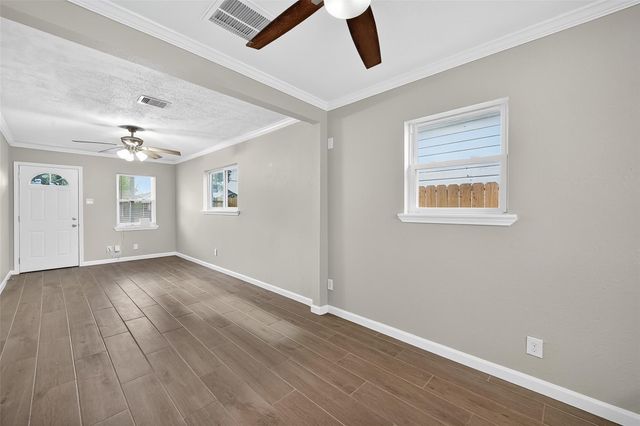 4208 Europa Street, Houston, TX 77022