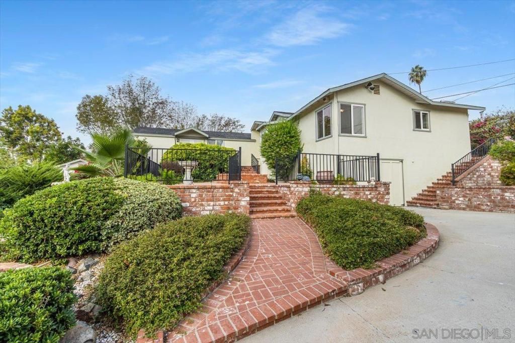 342 Beaumont Dr., Vista, CA 92084 — photo 4