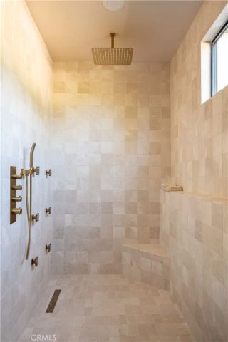 15719 Hartsook Street, Encino, CA 91436