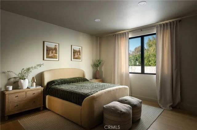 15719 Hartsook Street, Encino, CA 91436