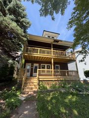 15416 MYRTLE Avenue, Harvey, IL 60426