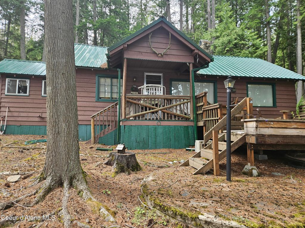 57 N Neopit Rd., Priest Lake, ID 83856