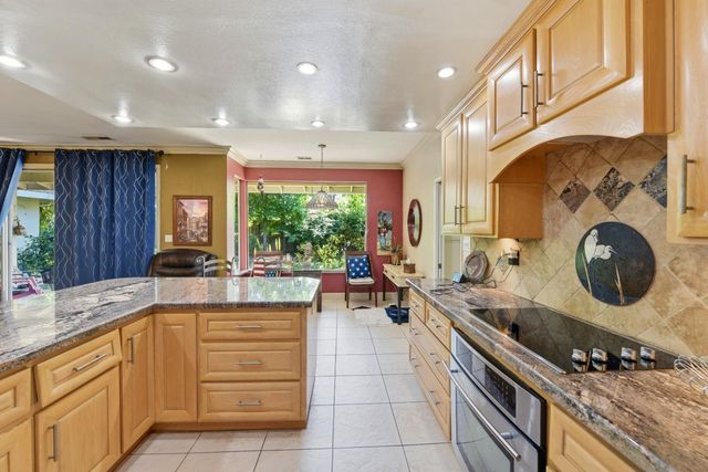 5030 Keane Dr, Carmichael, CA 95608