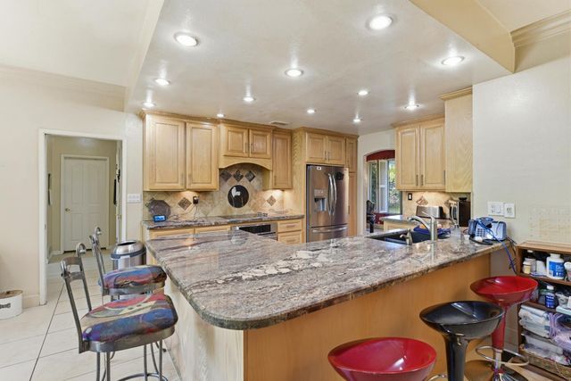 5030 Keane Dr, Carmichael, CA 95608