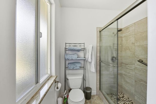 5030 Keane Dr, Carmichael, CA 95608