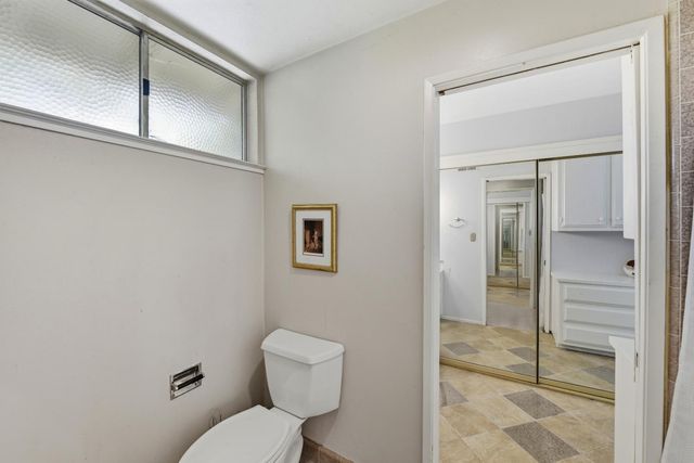 5030 Keane Dr, Carmichael, CA 95608
