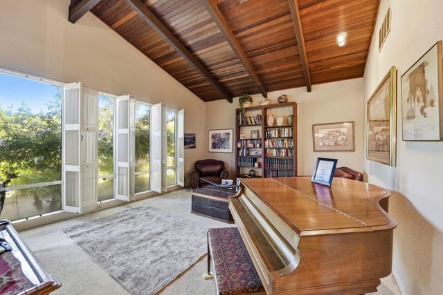 5030 Keane Dr, Carmichael, CA 95608
