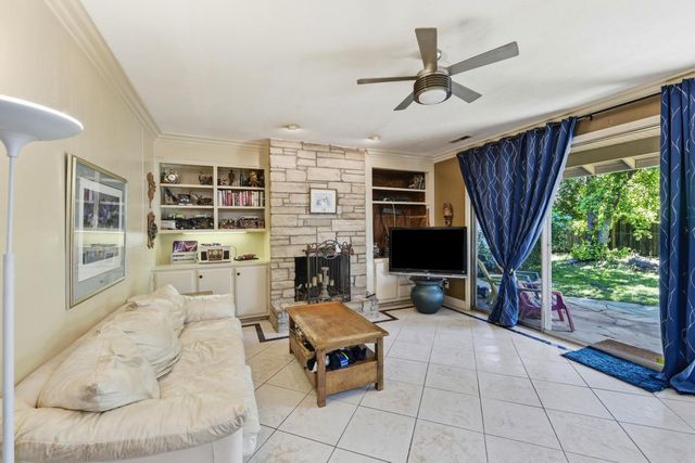 5030 Keane Dr, Carmichael, CA 95608
