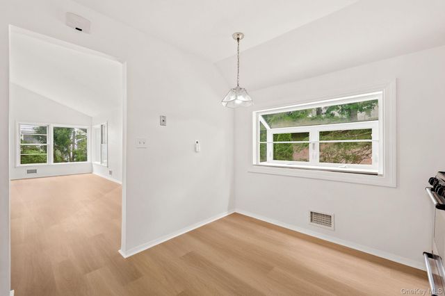 24 Valley View Terrace, Mount Kisco, NY 10549