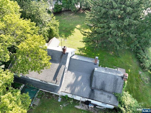24 N Middletown Road, Montvale, NJ 07645