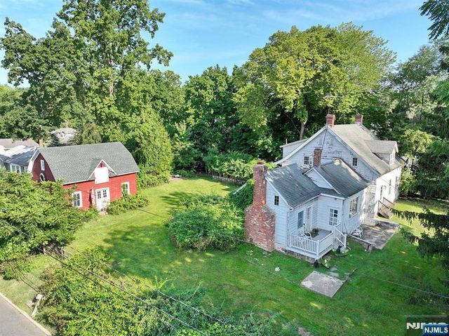 24 N Middletown Road, Montvale, NJ 07645
