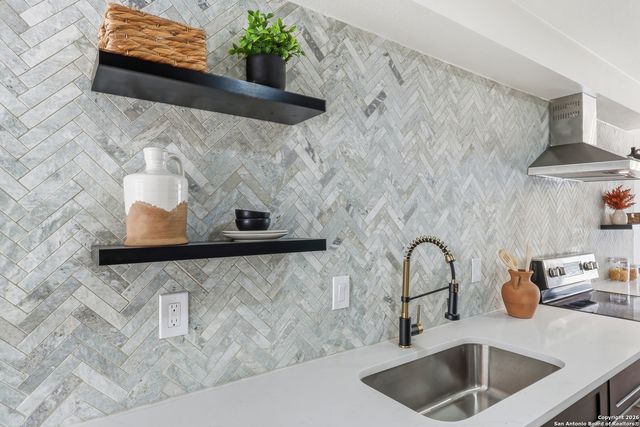 15726 Timberway, San Antonio, TX 78247