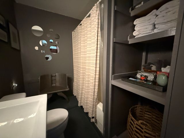 1033 Burrington Hill Road, Whitingham, VT 05361