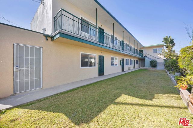 7512 California Avenue, Huntington Park, CA 90255