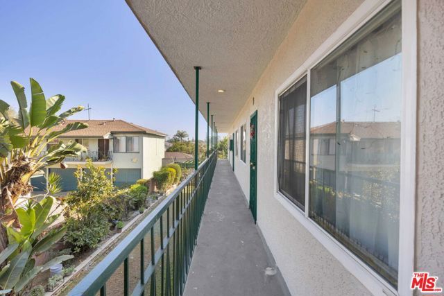 7512 California Avenue, Huntington Park, CA 90255