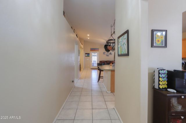 9438 W TROY Drive, Arizona City, AZ 85123