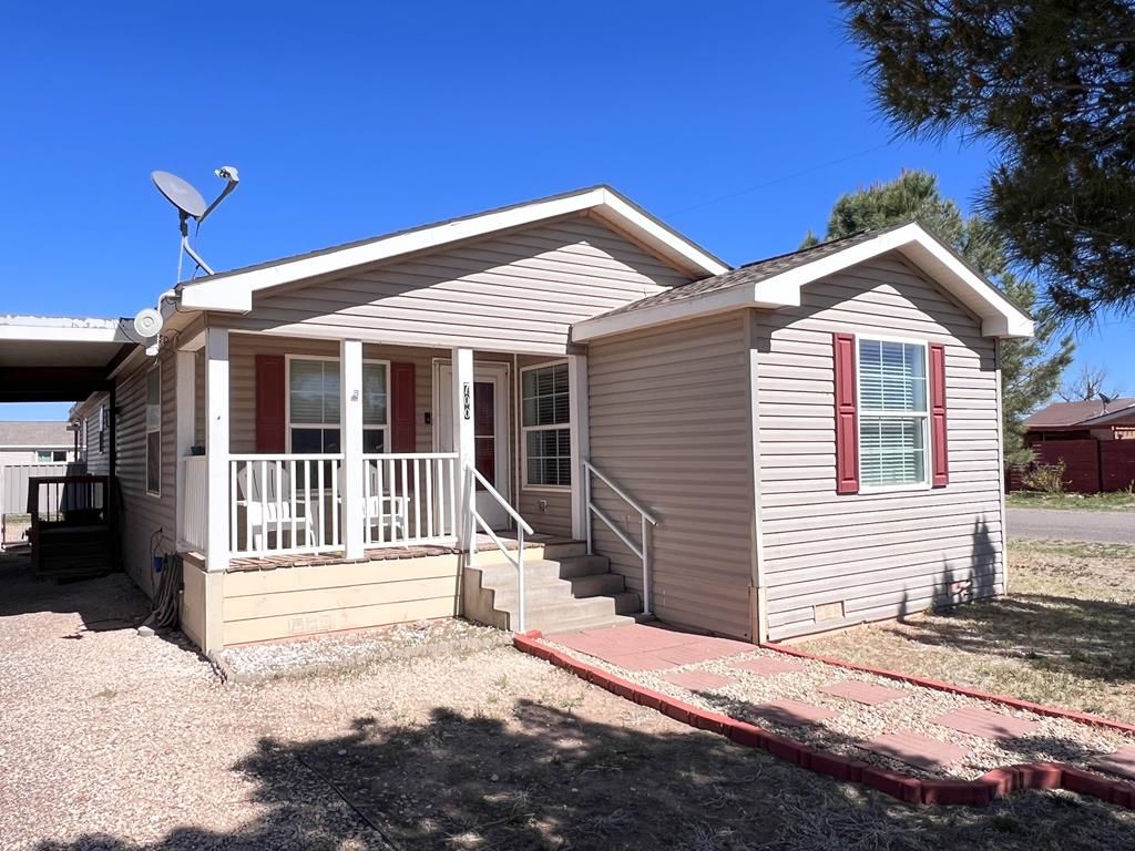 700 N Orange, Alpine, TX 79830