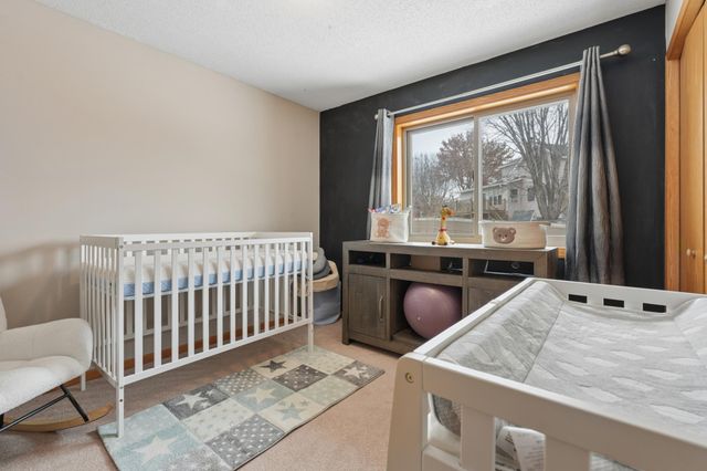 10780 Sailor Way, Woodbury, MN 55129