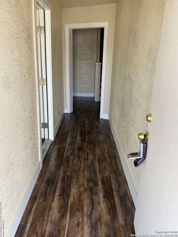 826 SCHLEY AVE, San Antonio, TX 78210