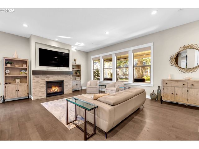 4014 Nw 76TH Ave, Camas, WA 98607