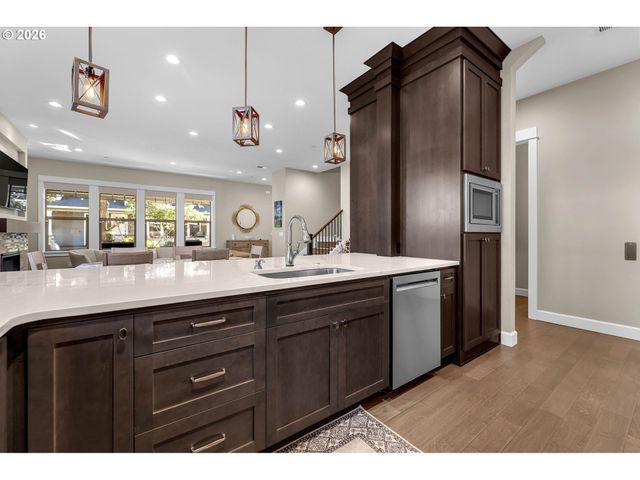 4014 Nw 76TH Ave, Camas, WA 98607