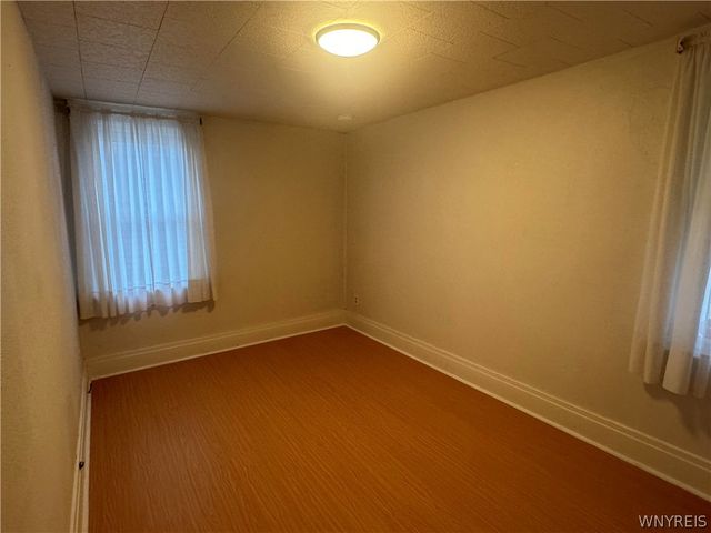 524 University Lower Avenue, Tonawanda, NY 14223