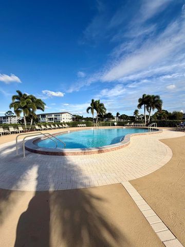 132 Preston Way 132, Boca Raton, FL 33434