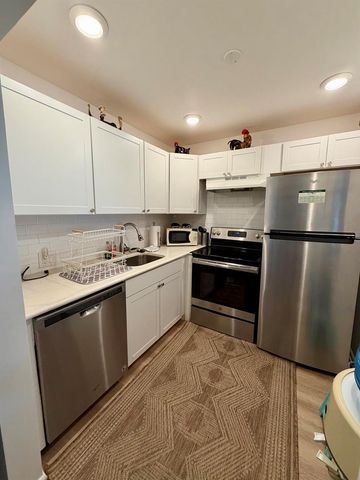 132 Preston Way 132, Boca Raton, FL 33434