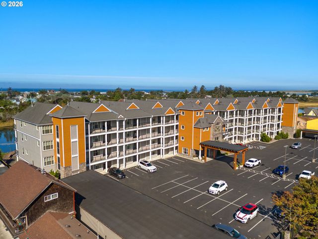 1000 N HOLLADAY Dr 304, Seaside, OR 97138