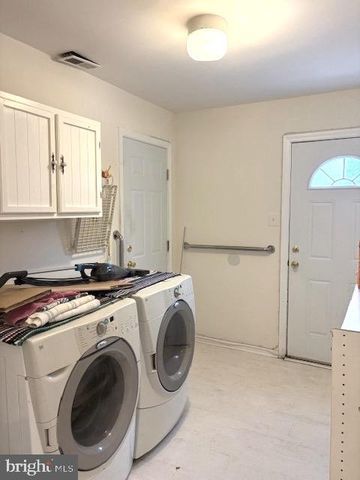 3 QUAY CIR, Sewell, NJ 08080