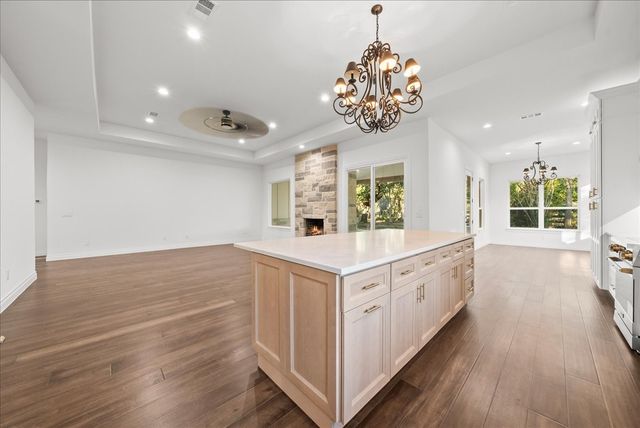 3801 Berry Hill Court, Double Oak, TX 75028