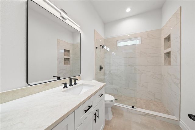 3801 Berry Hill Court, Double Oak, TX 75028