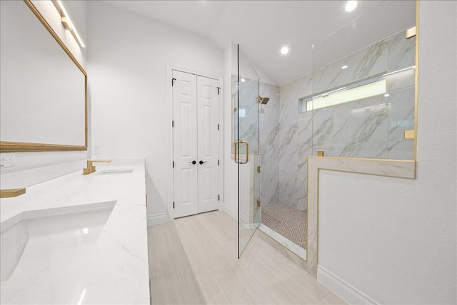 3801 Berry Hill Court, Double Oak, TX 75028