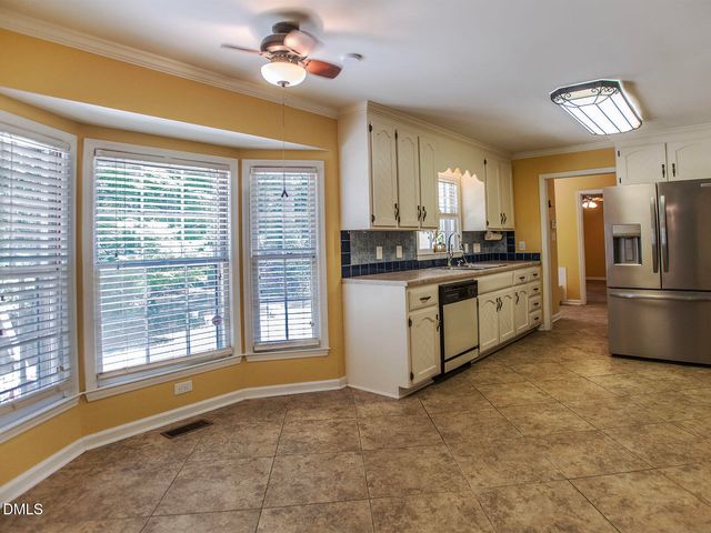 1929 Partridge Court, Fayetteville, NC 28304