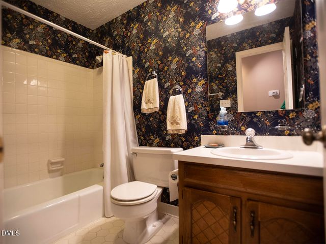 1929 Partridge Court, Fayetteville, NC 28304