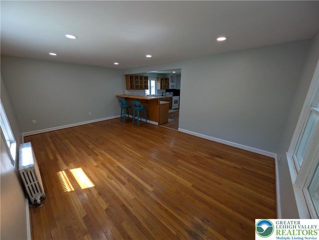 133 North Fairview Street, Nazareth Boro, PA 18064