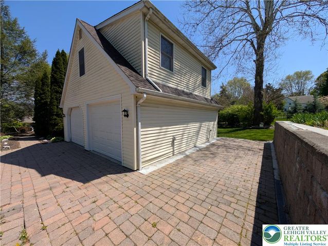 133 North Fairview Street, Nazareth Boro, PA 18064