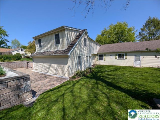 133 North Fairview Street, Nazareth Boro, PA 18064
