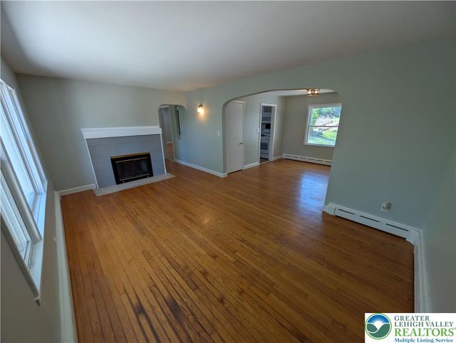 133 North Fairview Street, Nazareth Boro, PA 18064