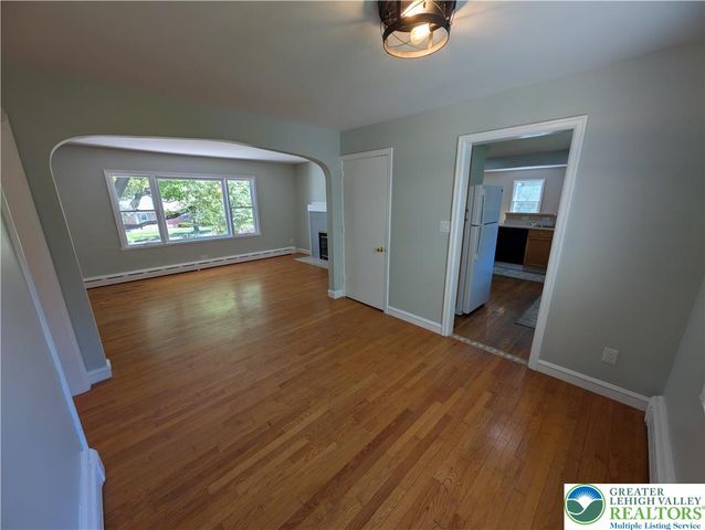 133 North Fairview Street, Nazareth Boro, PA 18064