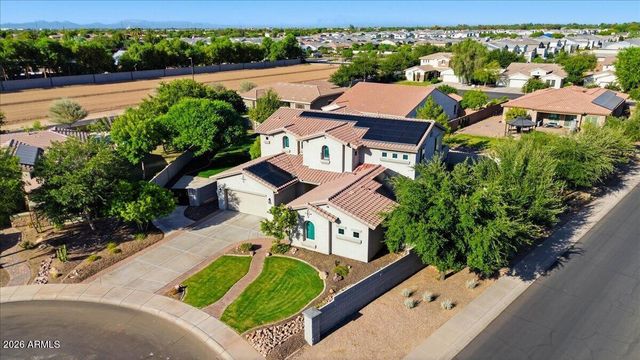 1122 E LODGEPOLE Drive, Gilbert, AZ 85298