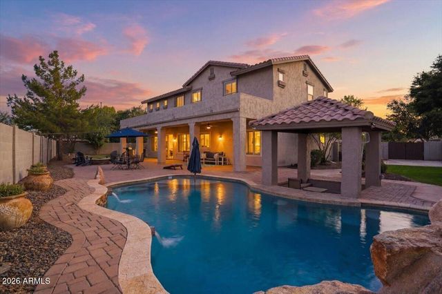 1122 E LODGEPOLE Drive, Gilbert, AZ 85298