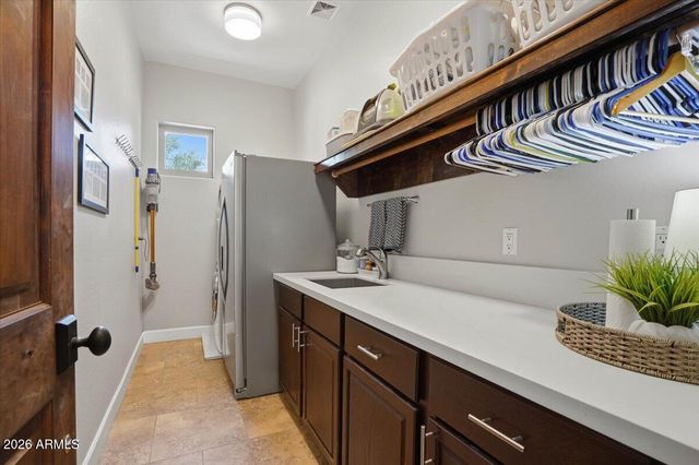1122 E LODGEPOLE Drive, Gilbert, AZ 85298