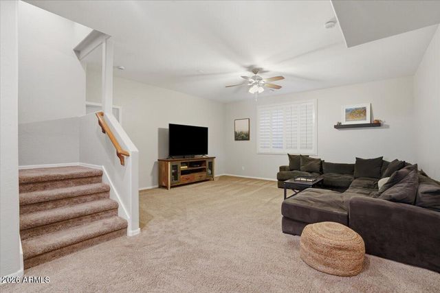 1122 E LODGEPOLE Drive, Gilbert, AZ 85298