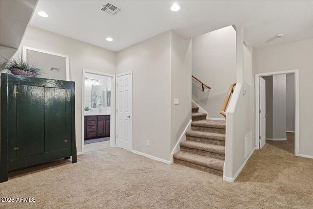 1122 E LODGEPOLE Drive, Gilbert, AZ 85298