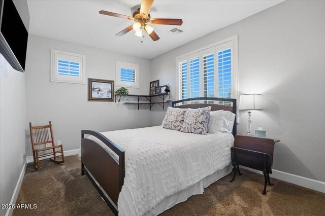 1122 E LODGEPOLE Drive, Gilbert, AZ 85298